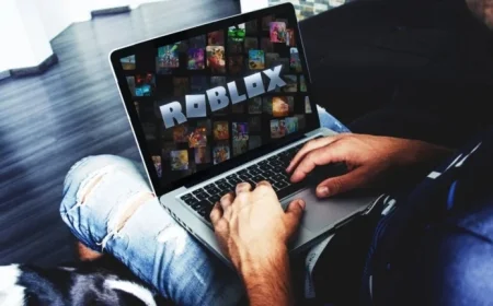 Russia Halts Roblox Over LGBT ‘Propaganda’ Concerns