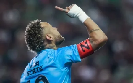 Neymar’s Heroic Performance Boosts Santos’ Chances of Staying in Top League Analysis