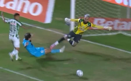 Was it a penalty Controversy as referee awards Santos a penalty after VAR review during match against Juventude with VAR audio revealed