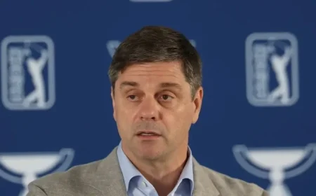 PGA Tour CEO Brian Rolapp and Tiger Woods Convene with Hero Field in Bahamas