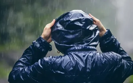 Expect Patchy Rain and Drizzle Today with Overcast Skies Forecasted for Tomorrow