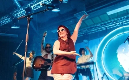 CMAT and The Very Sexy CMAT Band Bring Euro-Country Vibes to Sheffield’s Octagon Arena