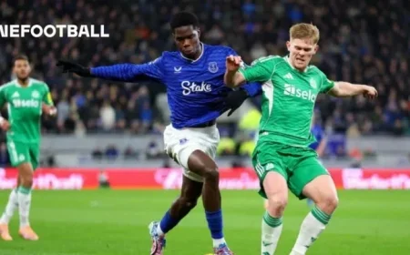 Richard Keys Calls for Everton to Secure a Striker in January Criticizes Thierno Barry as a Poor Investment