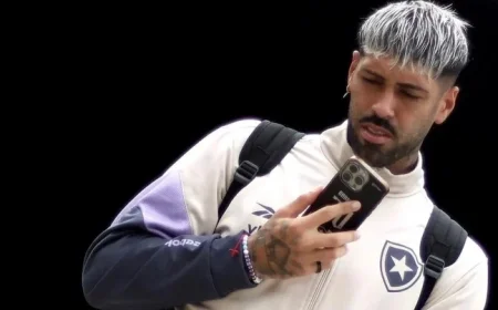 Botafogo vs Fortaleza: Barboza Skips Ball Training Requests to Play and Set for Locker Room Test