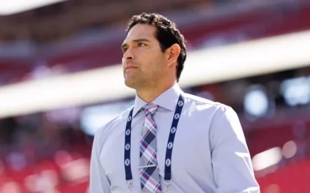 Former NFL star Mark Sanchez accused of battery, posts about gratitude
