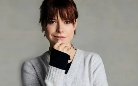 Killarney’s Own Jessie Buckley Poised for Golden Globe Nomination Today