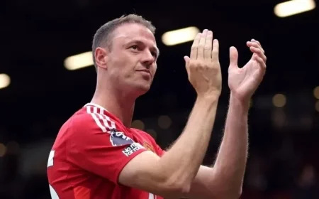 Manchester United Announces Surprising Exit of Former Player Jonny Evans