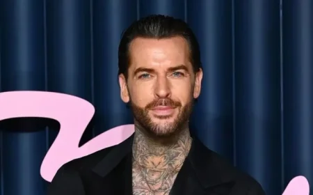 Pete Wicks Reflects on a Challenging Year and Shares His Solo Christmas Plans