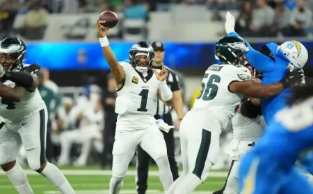 Eagles Struggle with Turnovers and Scoreless Offense, Trailing 10-6 at Halftime