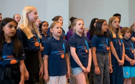 Celebrate the Festive Season at Laag Holland’s Makers Market with Christmas Songs on Saturday December 13