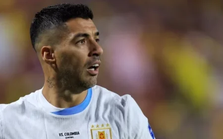 Luis Suárez Sparks Debate Over Uruguay’s Four Jersey Stars