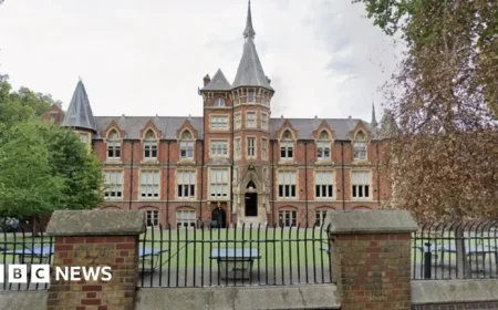 Review Reveals Mossbourne Hackney School’s Harmful Impact on Some Pupils