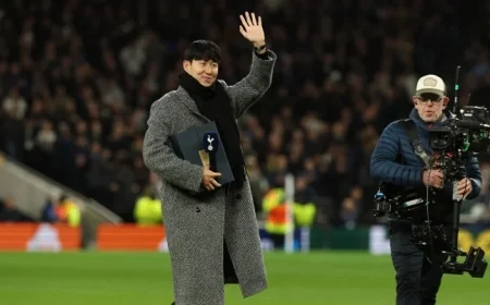Son Heung-min Bids Farewell to Tottenham Fans Receives Applause from Slavia Supporters