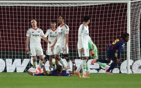 Champions League Hope for Eintracht Shattered in Four Minutes Against Barcelona