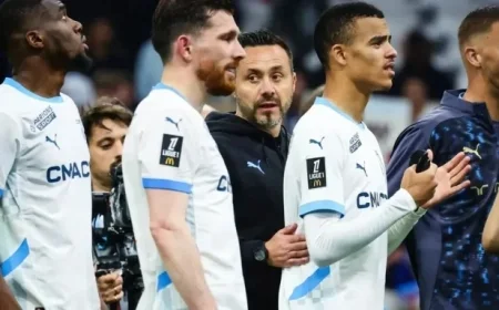 Manchester United eyes €50m profit as Marseille faces losing star player