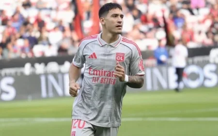 Lyon Starting XI Prediction vs Go Ahead Eagles: Key Starters Rémy Descamps and Martin Satriano Expected