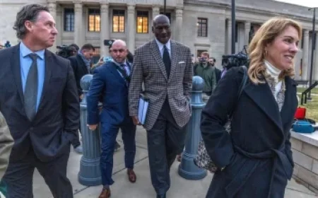 Lululemon CEO announces departure effective January