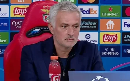 Jose Mourinho’s Clever Tactic to Snag Scott McTominay’s Shirt After Benfica Triumphs Over Napoli