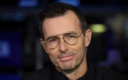 Lululemon Athletica CEO announces decision to step down energizing corporate leadership shift