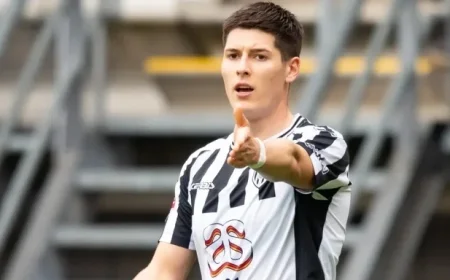 Heracles Defender Mooi Returns to Lineup Against PSV After Almost 2 Years