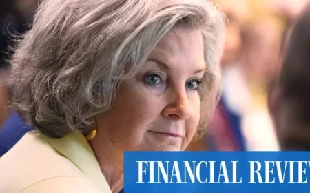 Trump Aides Explosive Interviews Shake Up the White House