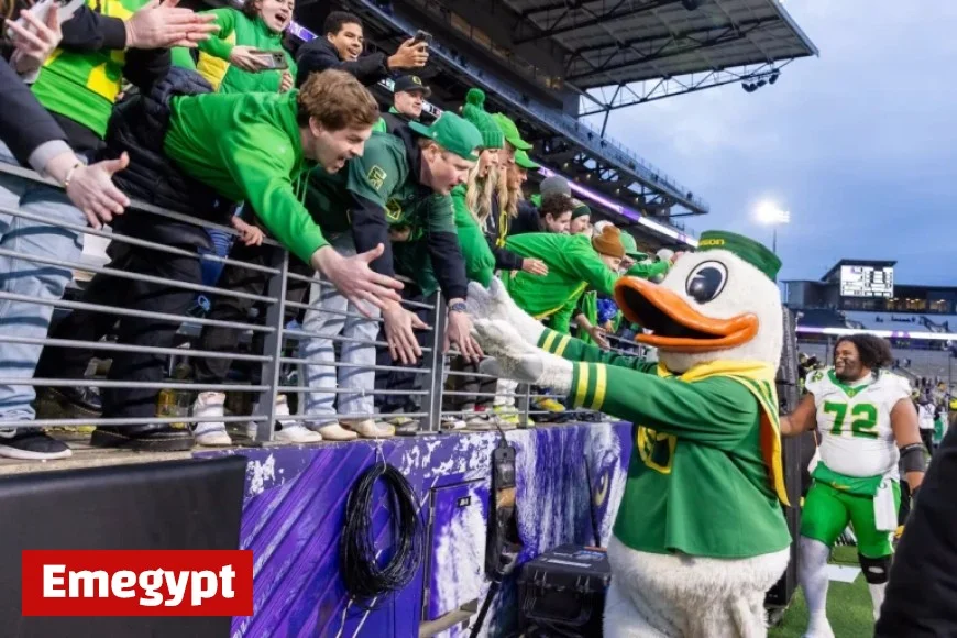 Oregon Climbs Polls After Defeating Washington