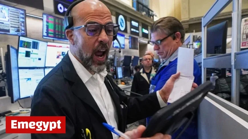 Crypto Stocks Drag Wall Street Down, Jeopardizing 5-Day Winning Streak