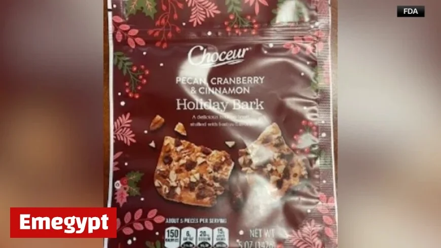Nationwide Recall Alert: Silvestri Sweets Holiday Bark at Aldi May Contain Undeclared Allergens
