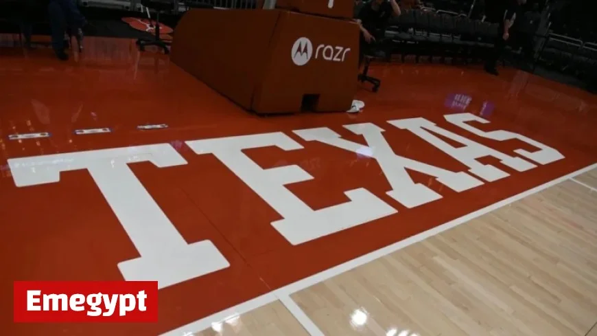 Texas Rises to No. 2 Behind UConn in AP Top 25 Rankings