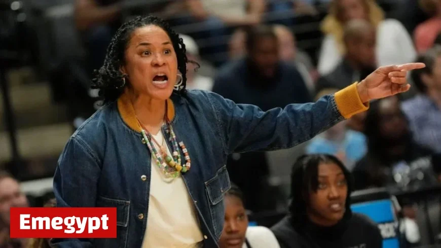 South Carolina Drops in AP Top 25 After Loss to Texas