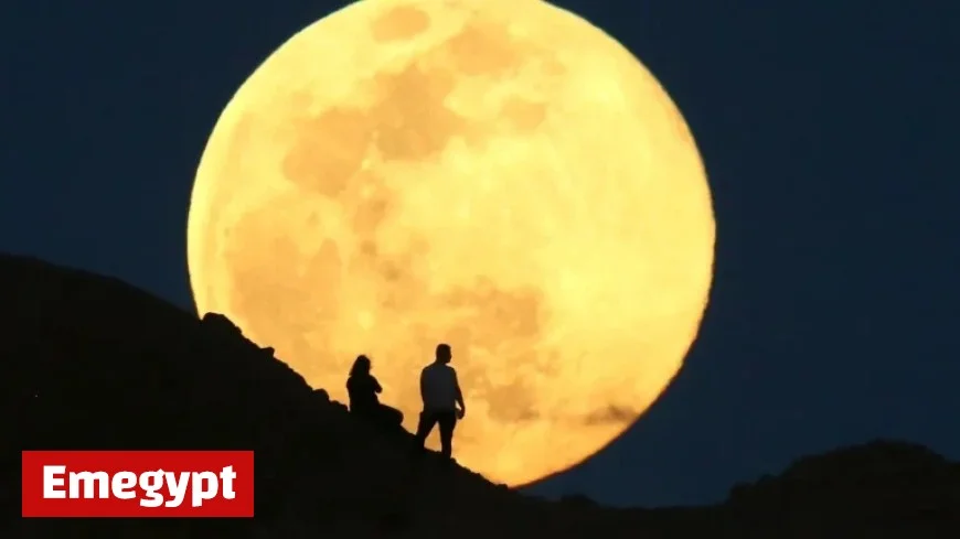 December’s Full Supermoon: Witness the Cold Moon Lighting Up the Longest Night of 2025