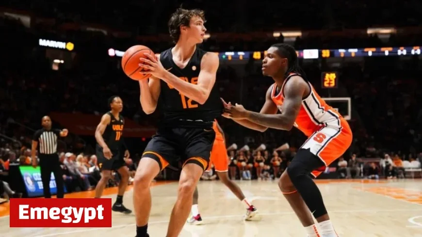 Tennessee Basketball Debuts Dark Mode Uniforms Against Syracuse