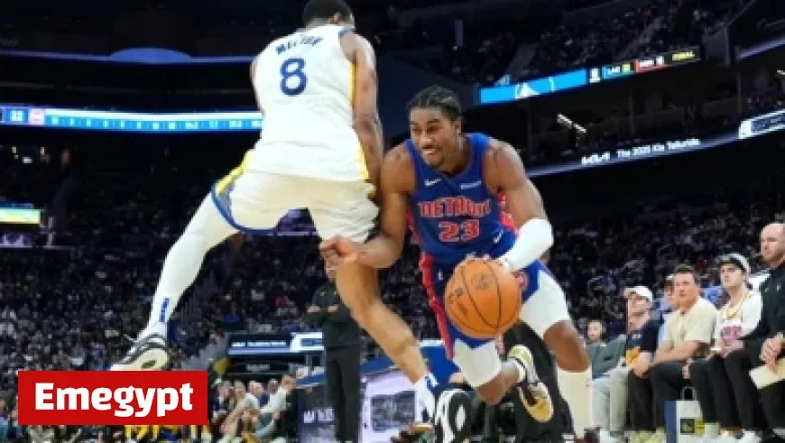 Blackhawks Clash with Golden Knights: Game Highlights