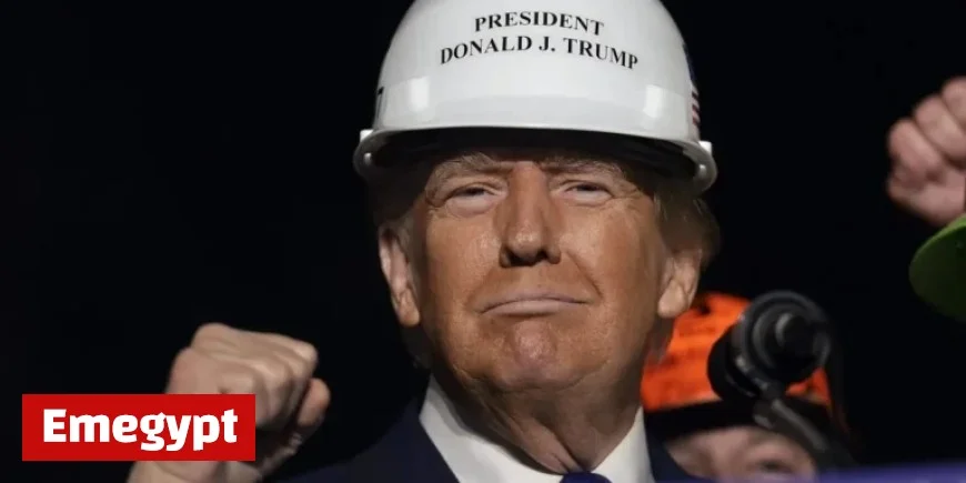 Trump’s Reshoring Efforts Falter as 59,000 Blue-Collar Jobs Vanish