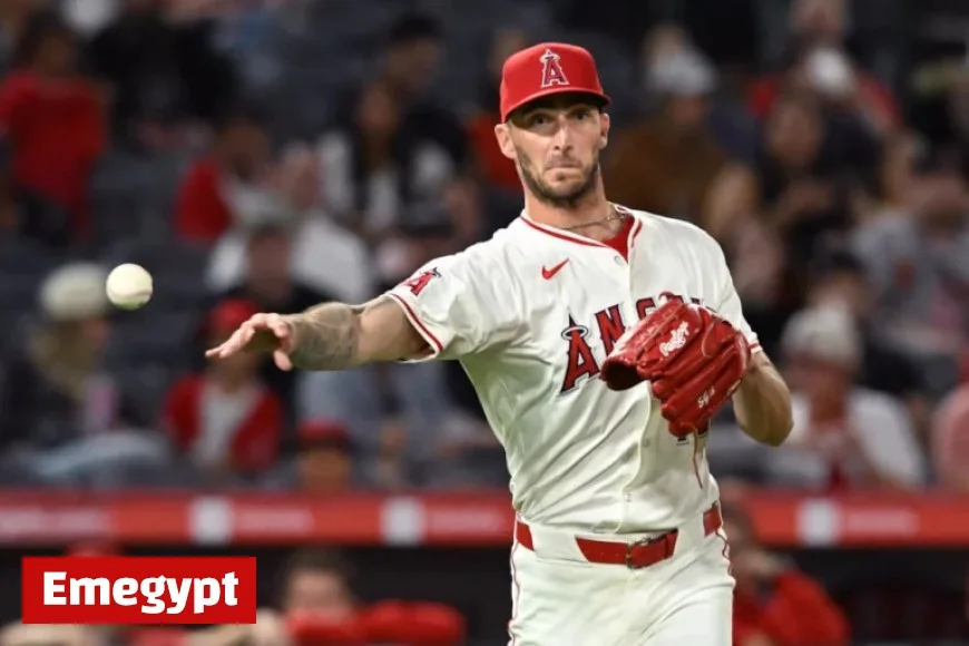 Guardians Secure Veteran Reliever with Major League Contract