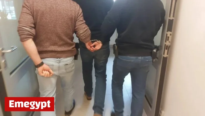 Fraudster Caught With 56 Phones After BLIK Scam