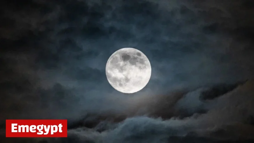 Witness the Majestic Cold Supermoon Rise This Week: Watch Online for Free with These Livestreams