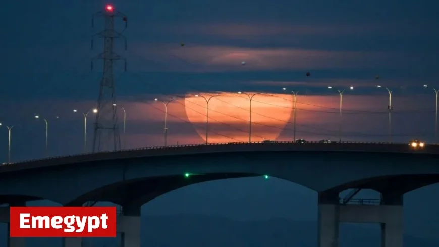 Capture the last full moon of 2025 as the Cold Supermoon illuminates the autumn sky on December 4