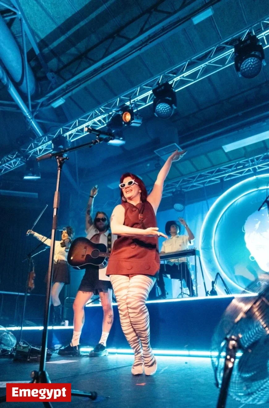 CMAT and The Very Sexy CMAT Band Bring Euro-Country Vibes to Sheffield’s Octagon Arena