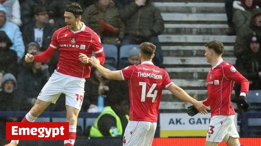 Parkinson Celebrates Moore’s Impressive Comeback