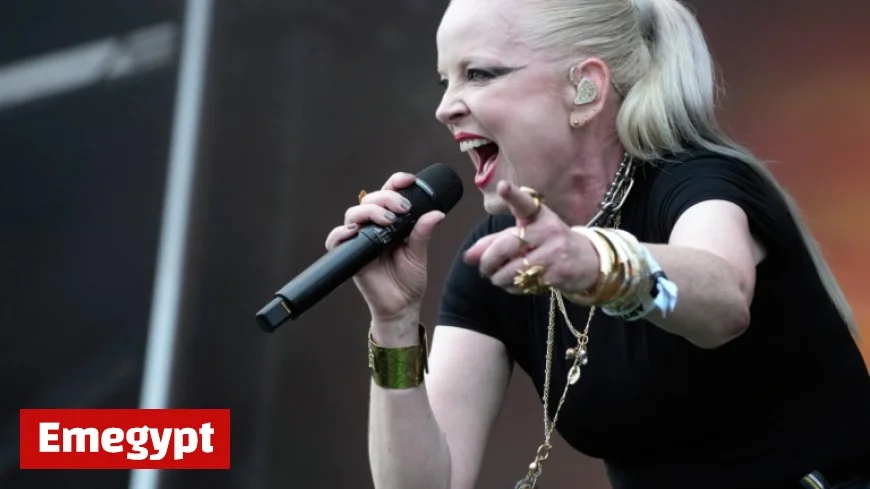 Shirley Manson of Garbage Criticizes Modern Treatment of Musicians and Dislikes Beach Balls