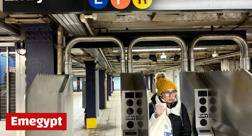 F and M Train Riders Stressed by Subway Route Changes