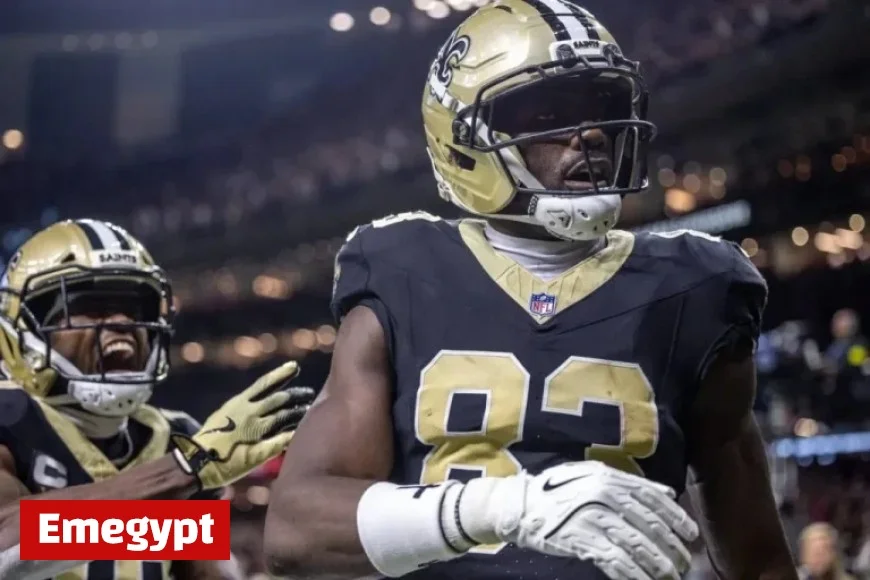 Week 15 Fantasy TE Rankings: Must-Start Advice for Dallas Goedert, Oronde Gadsden II, Travis Kelce and More