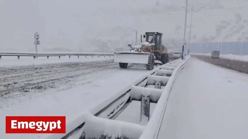 Caution Alert for Rain and Snow Hazards at Qamchiq Pass