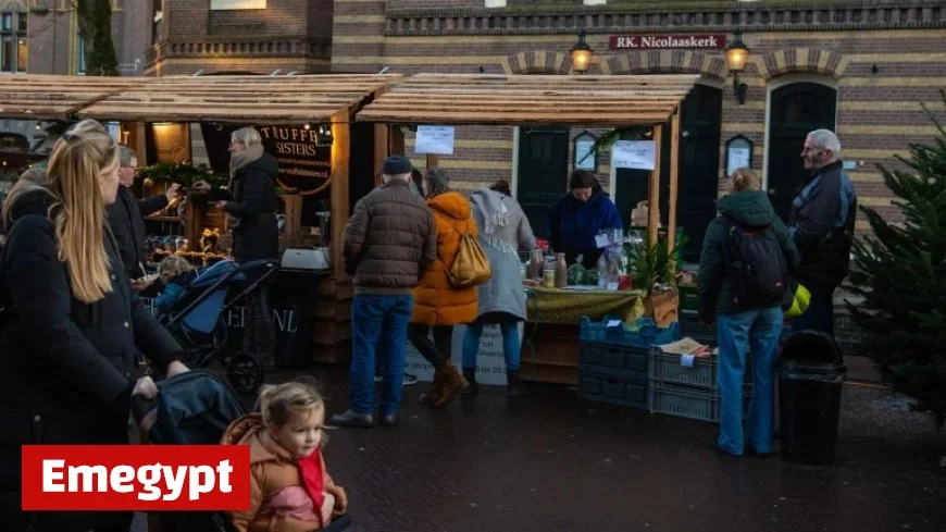 Discover Weekend Events in Purmerend and Beemster: Christmas Market, Ensemble Performance, and Historic Journey