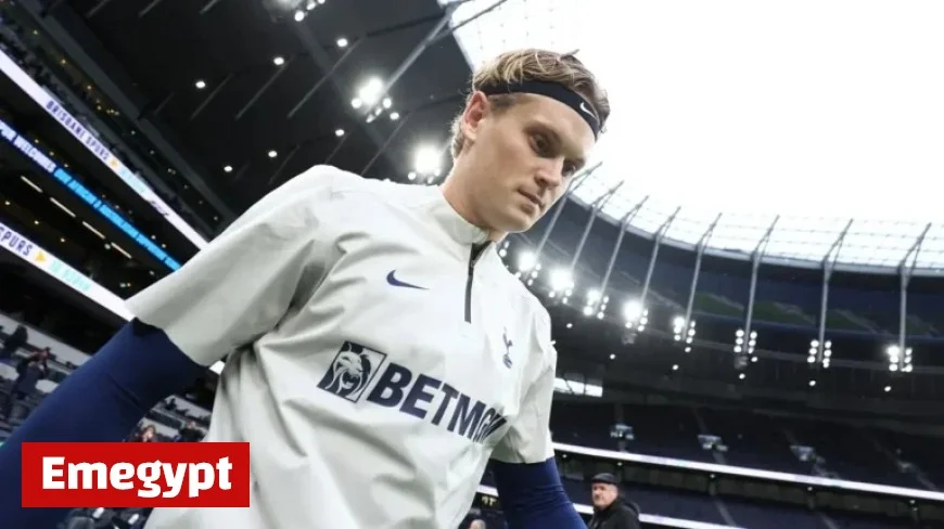 Tottenham Coach Reassures Kinský: Patience and Resilience Essential in Football