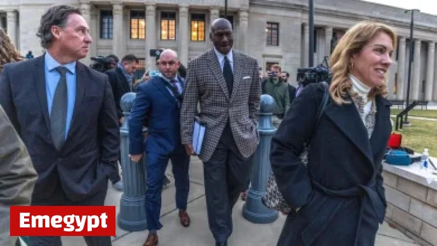 Lululemon CEO announces departure effective January