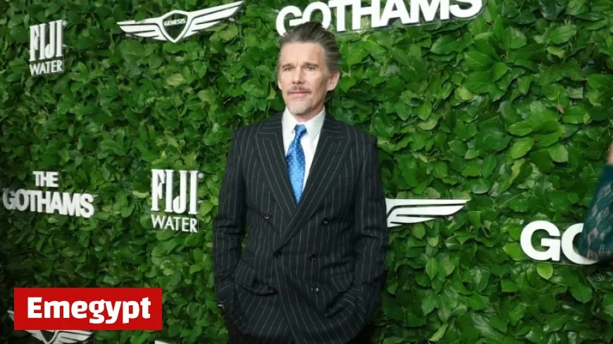Ethan Hawke Shares Insight into the Intricate Emotional World of Robin Williams