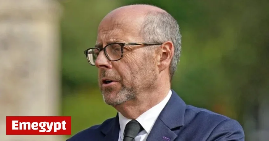 BBC’s Nick Robinson Faces Backlash Over Controversial Bondi Terror Remarks