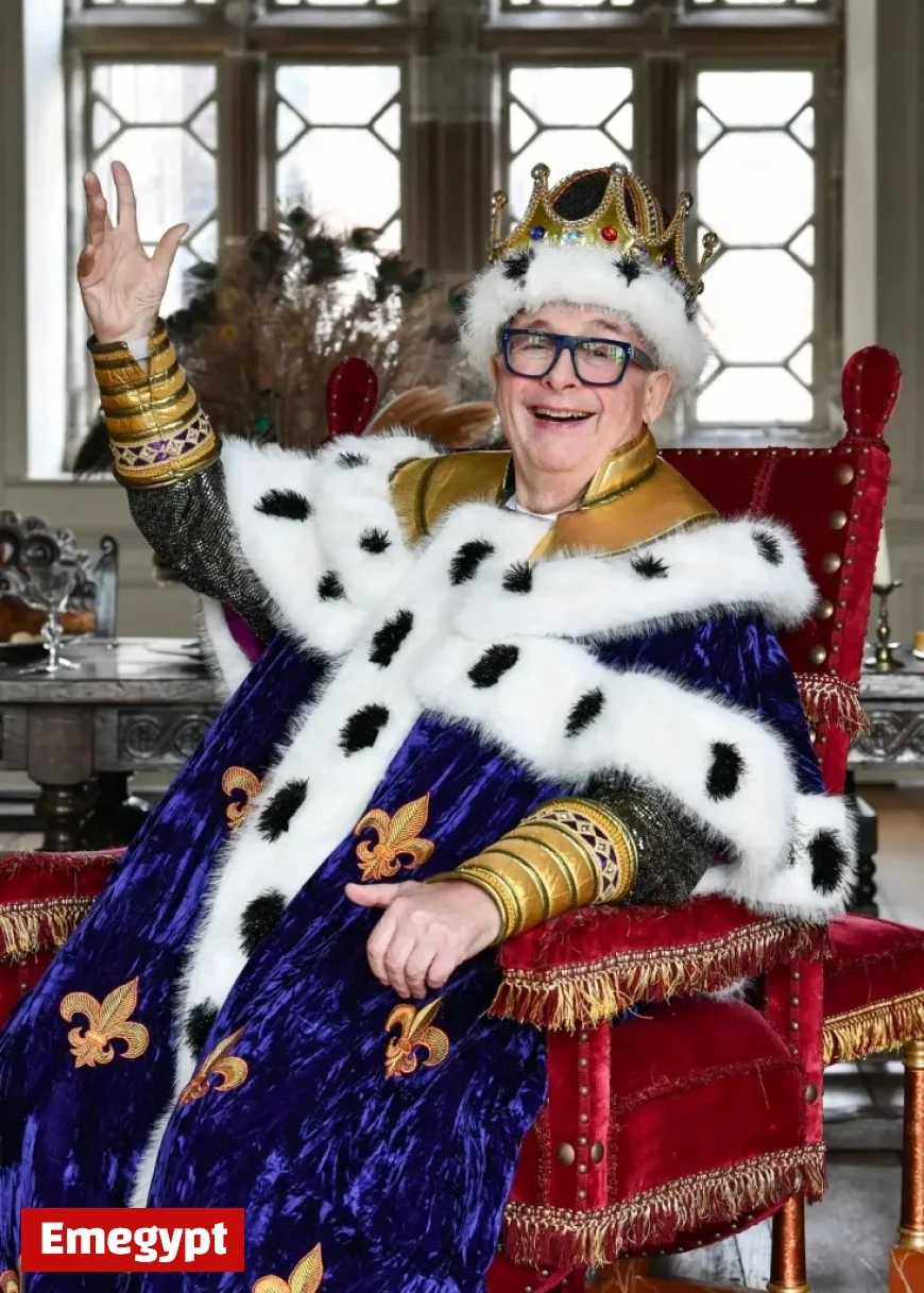 Christopher Biggins Celebrates Birmingham Return Praising the West Midlands as He Joins Panto After 50 Years